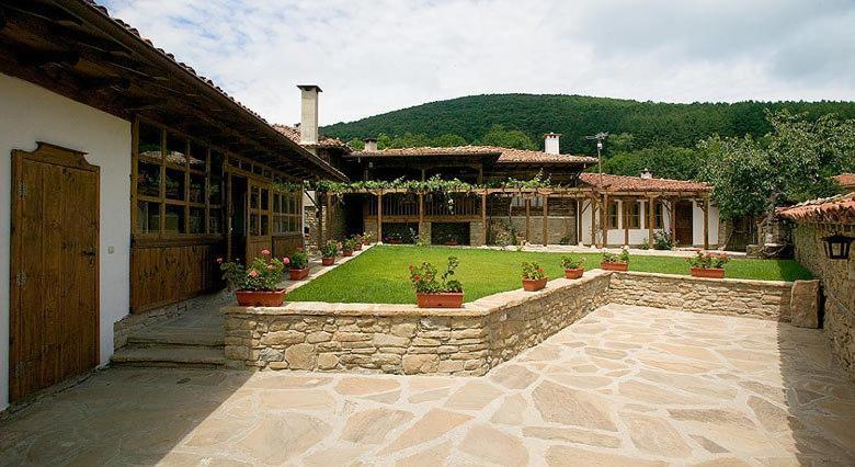 ז'רבנה The House With The Vine Guest House מראה חיצוני תמונה